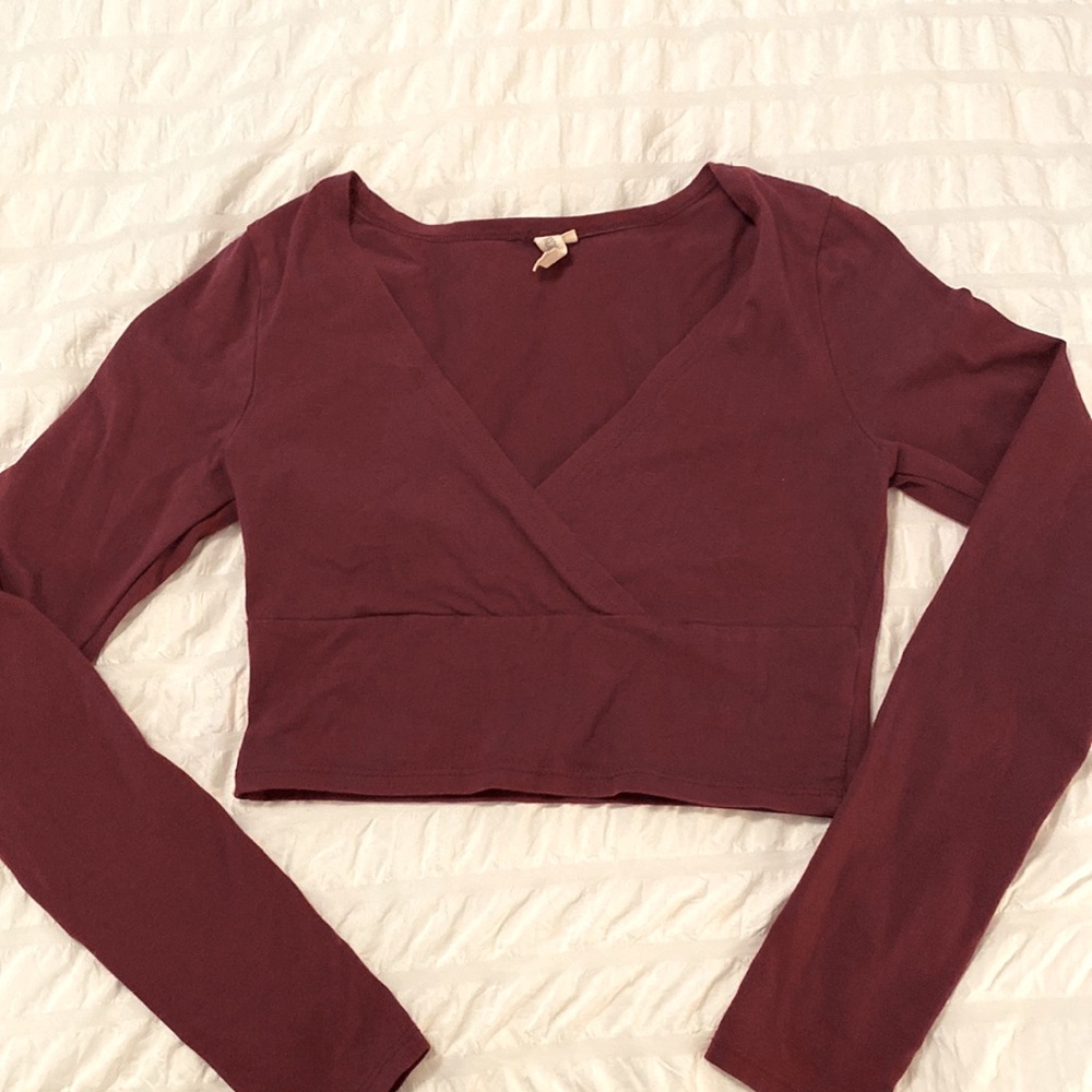 Surplice Neck Cropped Long-Sleeved Shirt in burgundy